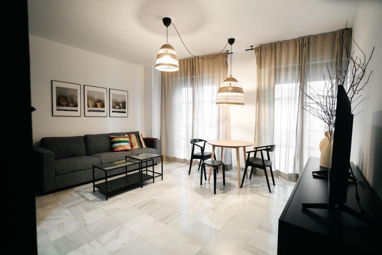 Reyes Catolicos Suite Apartment Sevilla Eksteriør billede
