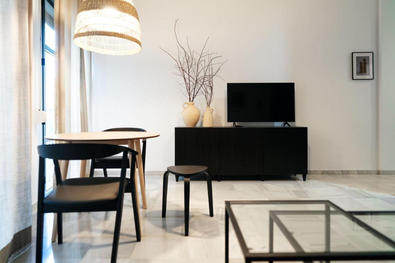 Reyes Catolicos Suite Apartment Sevilla Eksteriør billede