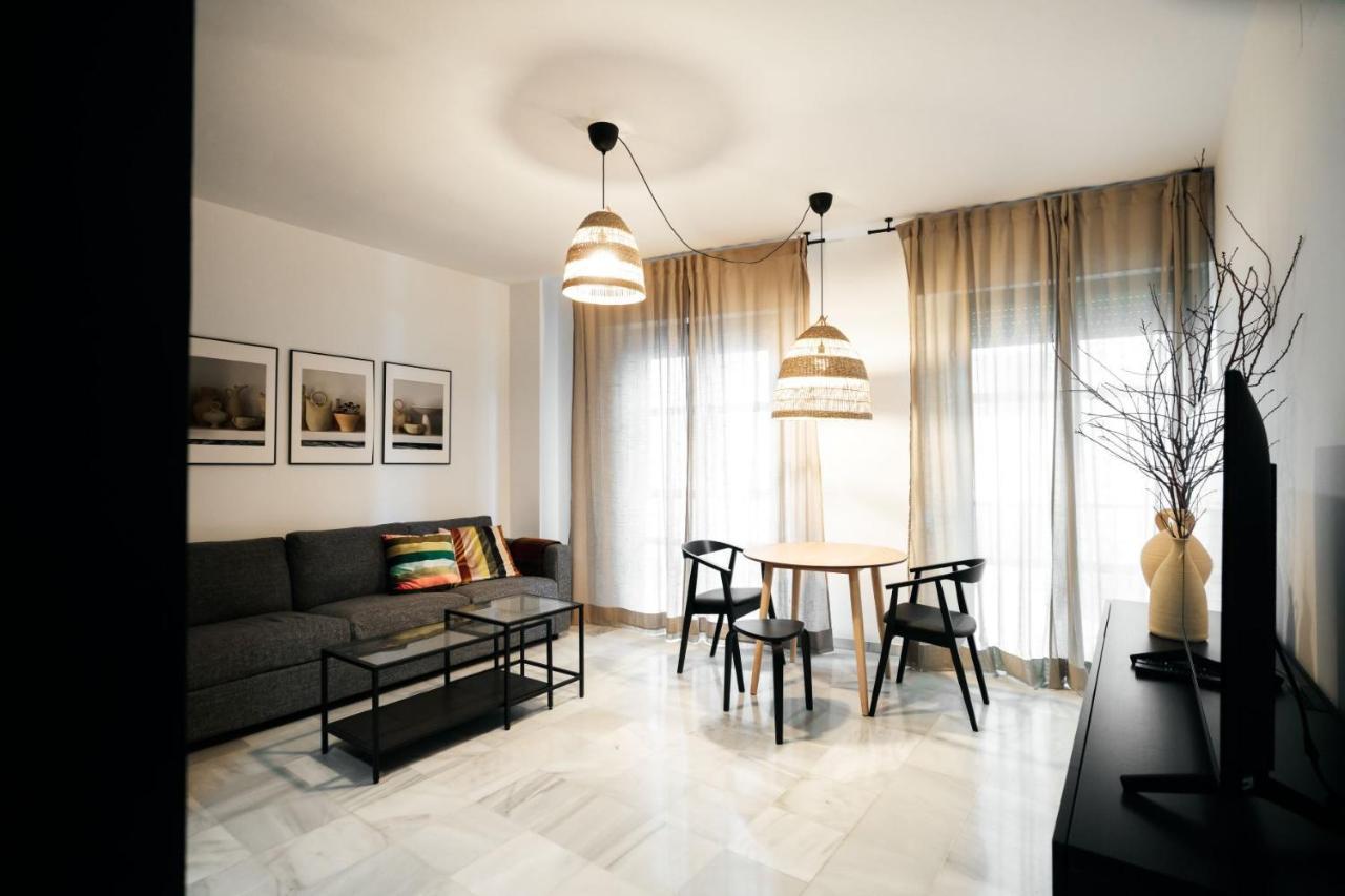 Reyes Catolicos Suite Apartment Sevilla Eksteriør billede
